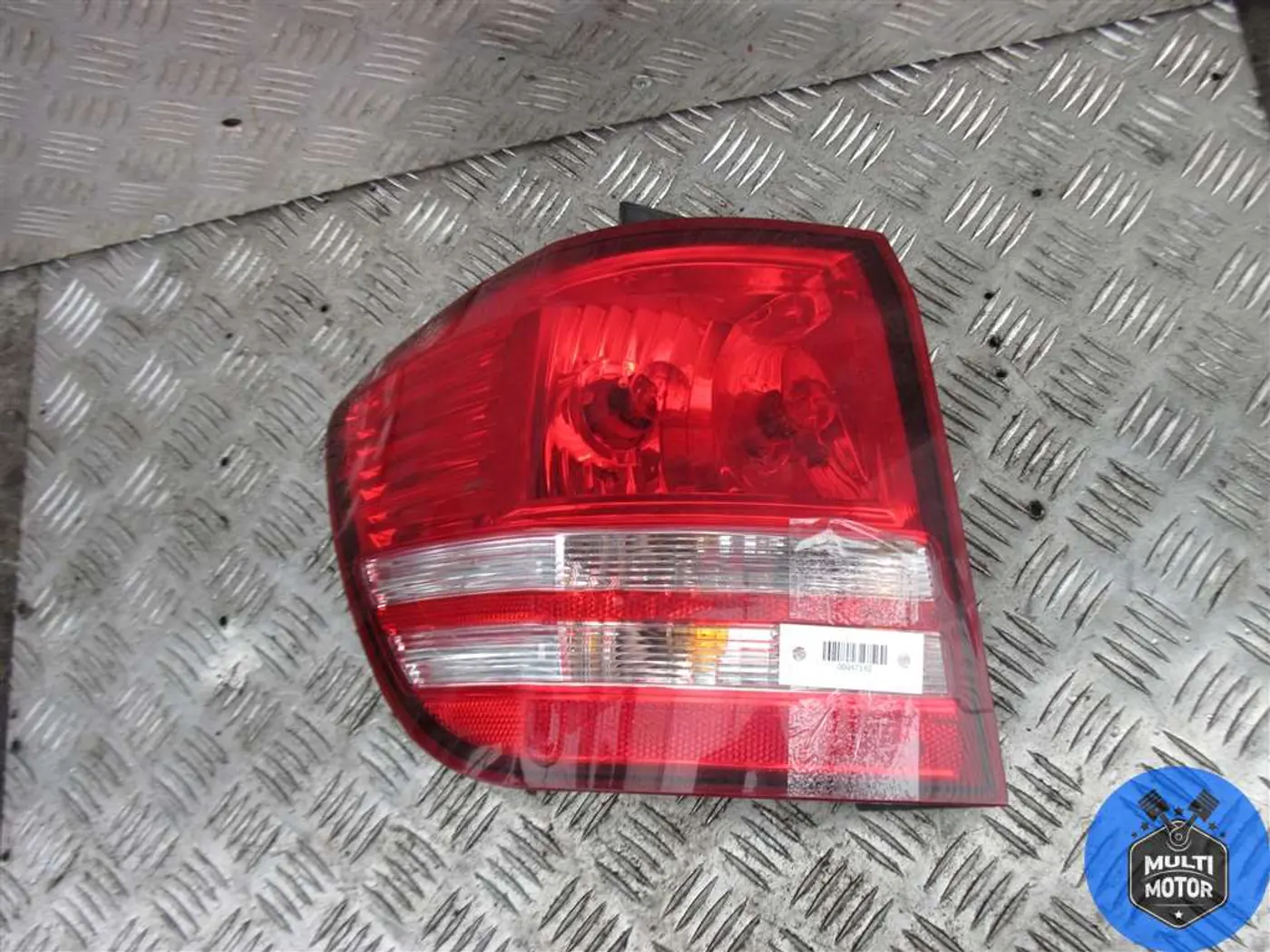 Фонарь задний левый к Dodge Journey 2009