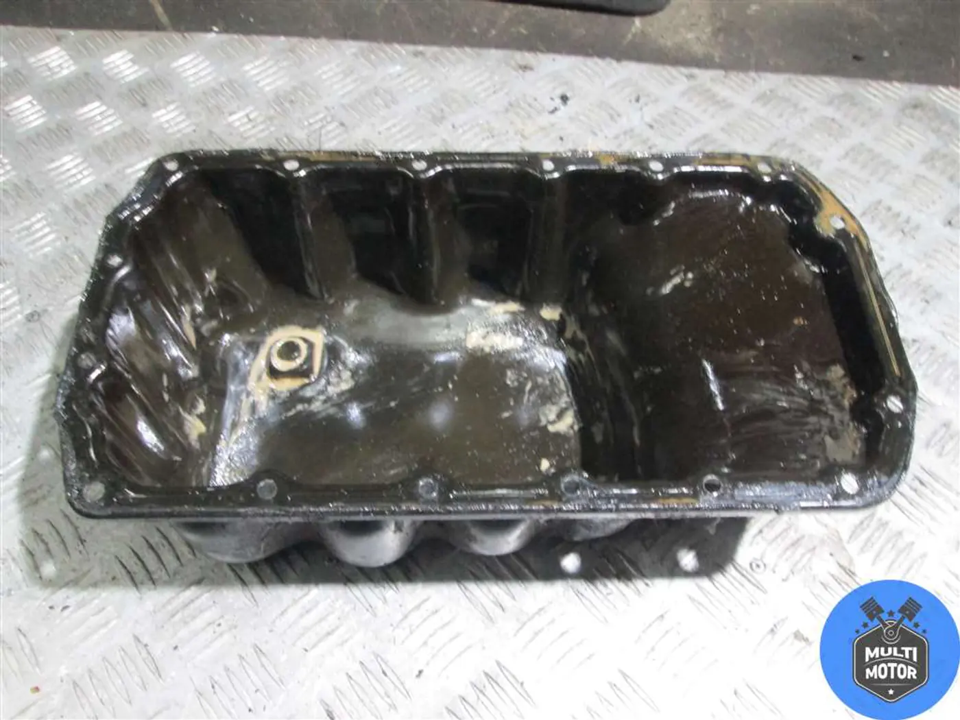 Поддон к Peugeot 207 2009
