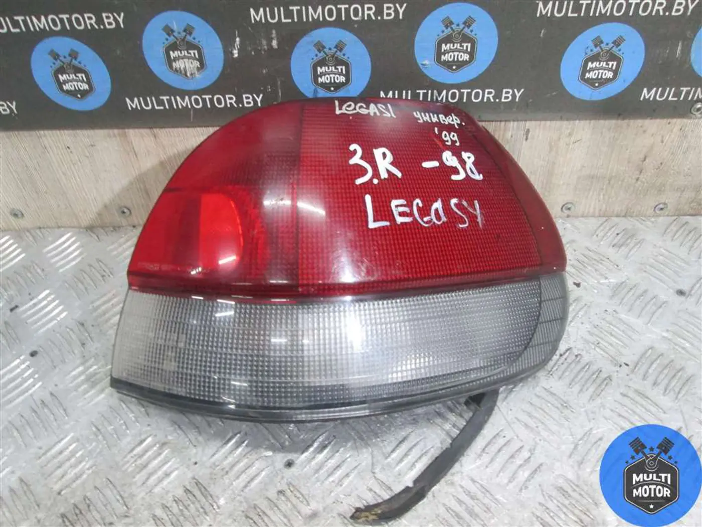 Фонарь задний правый к Subaru Legacy 1995
