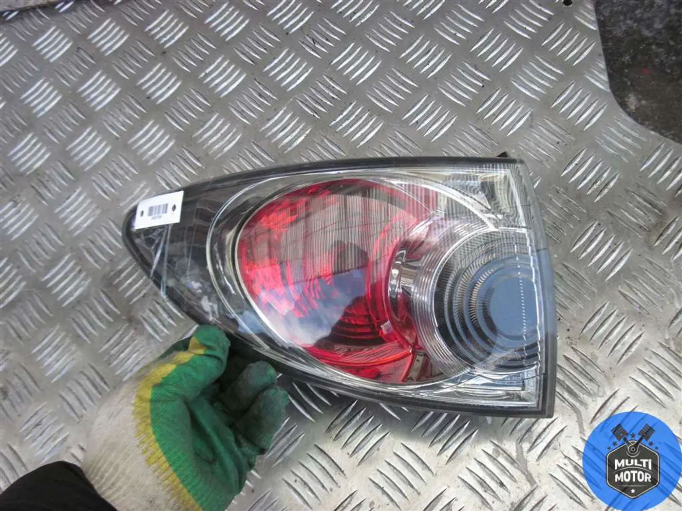 Фонарь задний левый к Mazda 6 2005