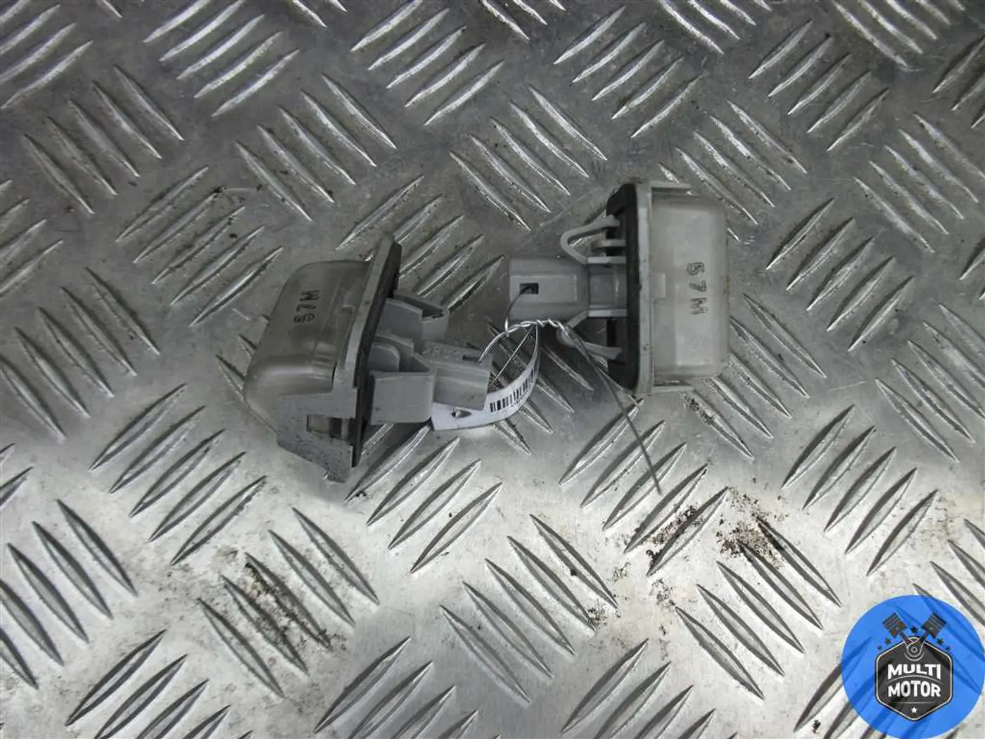 Подсветка номера к Mazda 6 2005