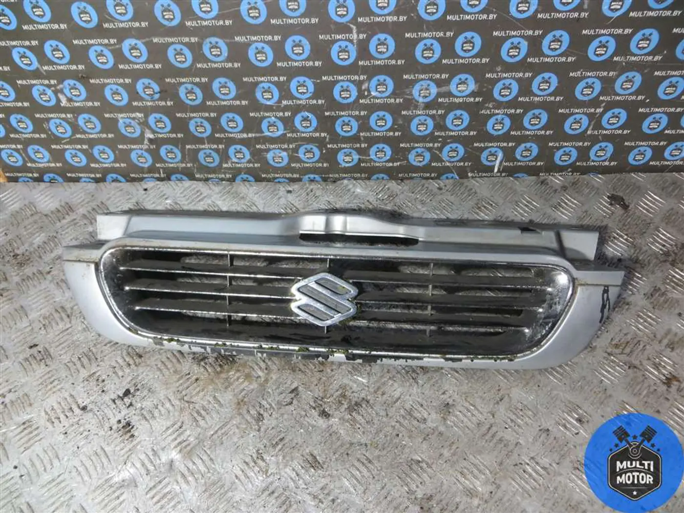 Решетка радиатора к Suzuki Baleno 1997