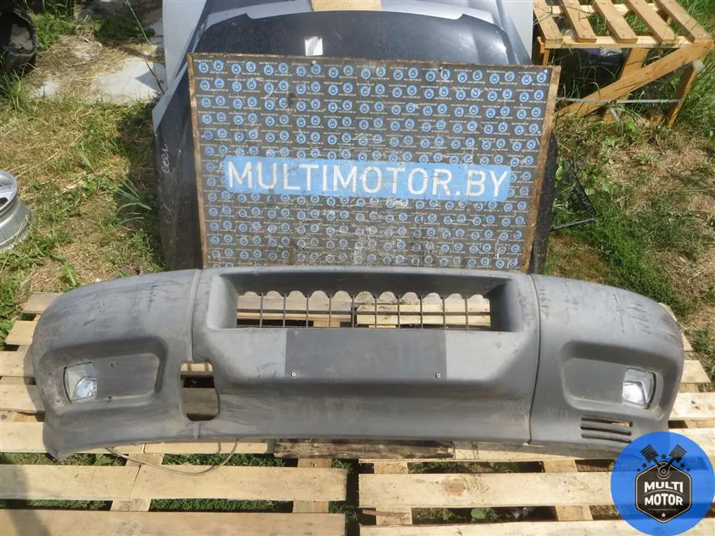 Бампер передний к Iveco  2004