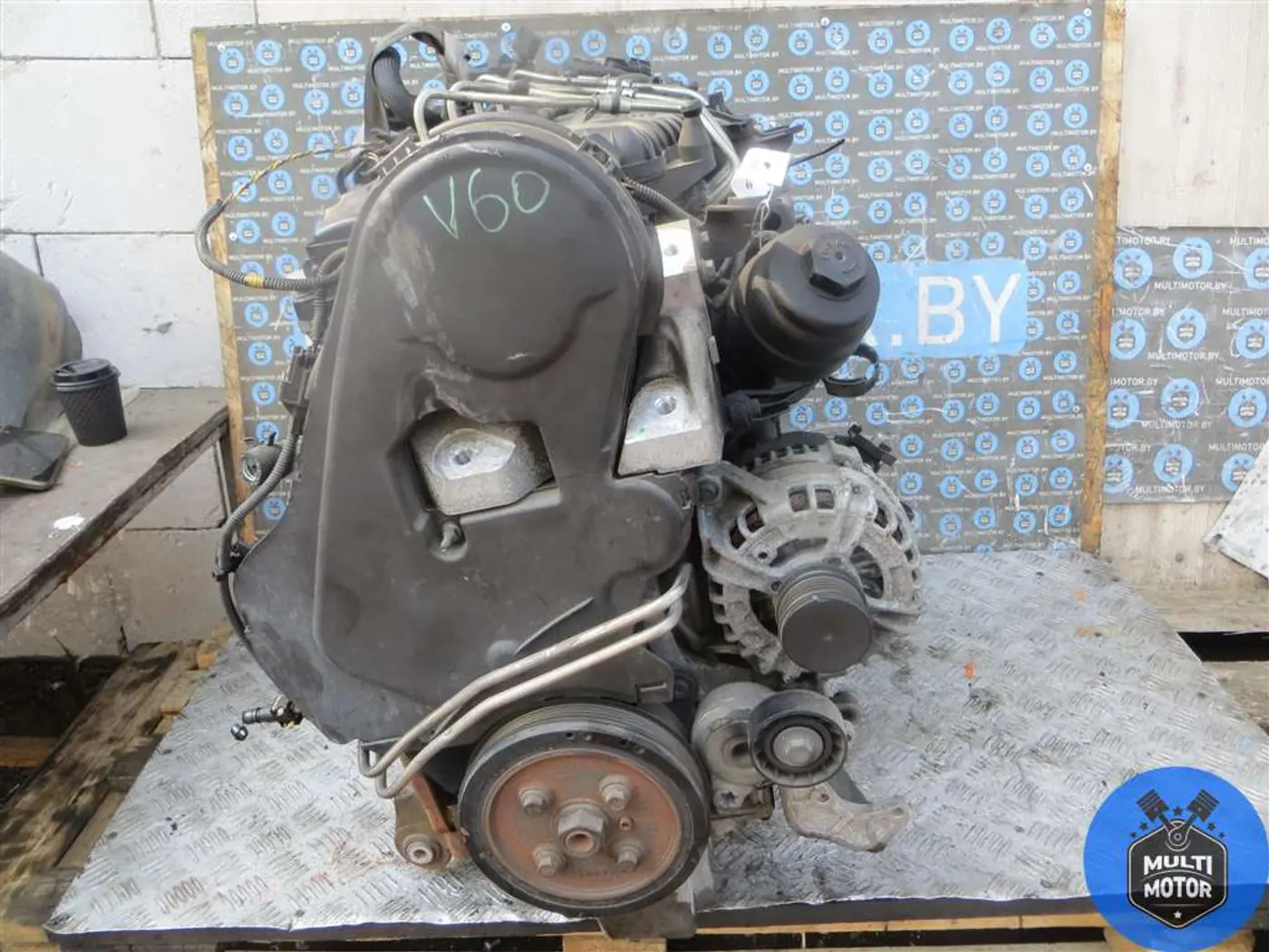 Двигатель к Volvo V60 2011