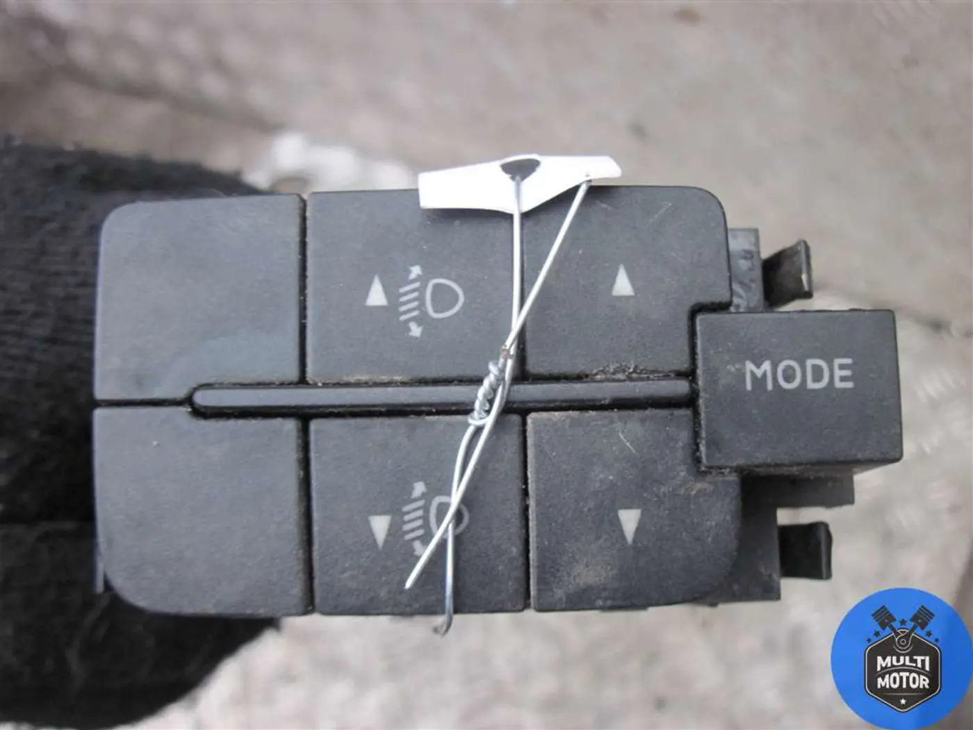 Переключатель света к Iveco  2008