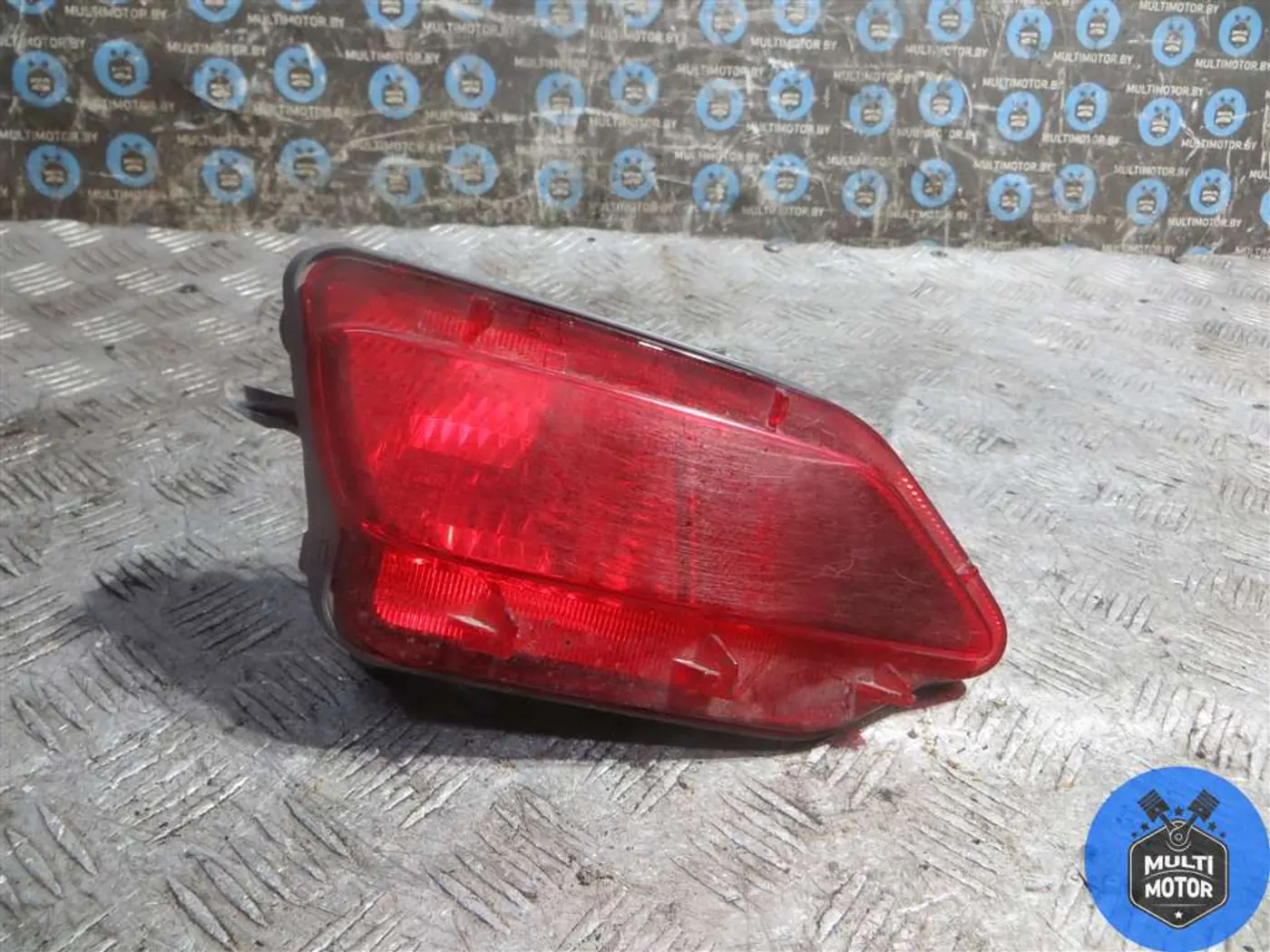 Фонарь противотуманный левый к Toyota RAV 4 2014
