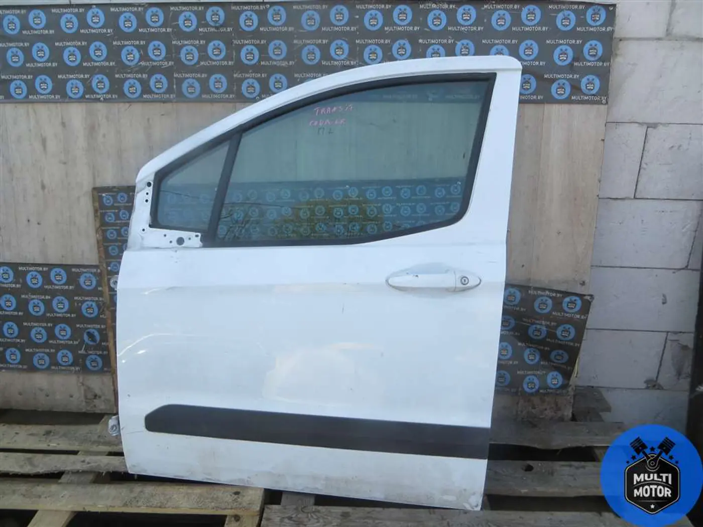 Ручка наружная передняя левая к Ford Transit 2017