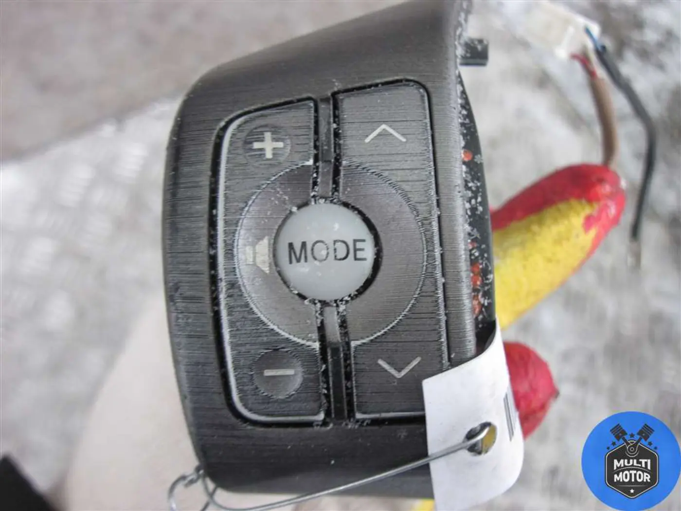 Кнопки руля к Toyota RAV 4 2004