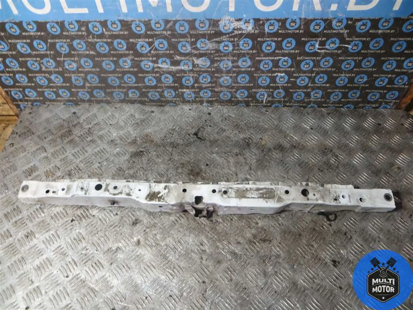 Планка под капот к Toyota RAV 4 2016