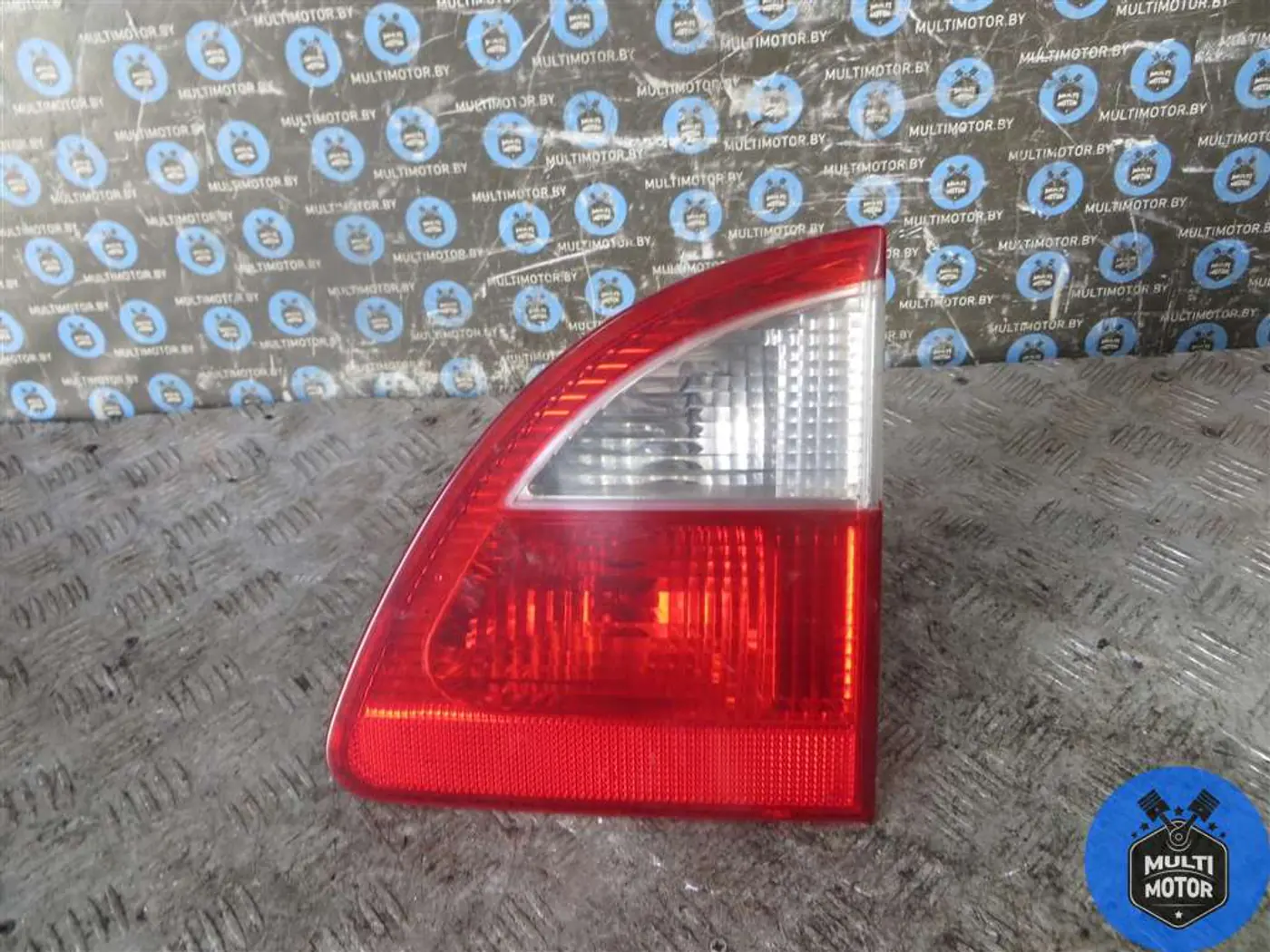 Фонарь крышки багажника правый к Ford Galaxy 2003