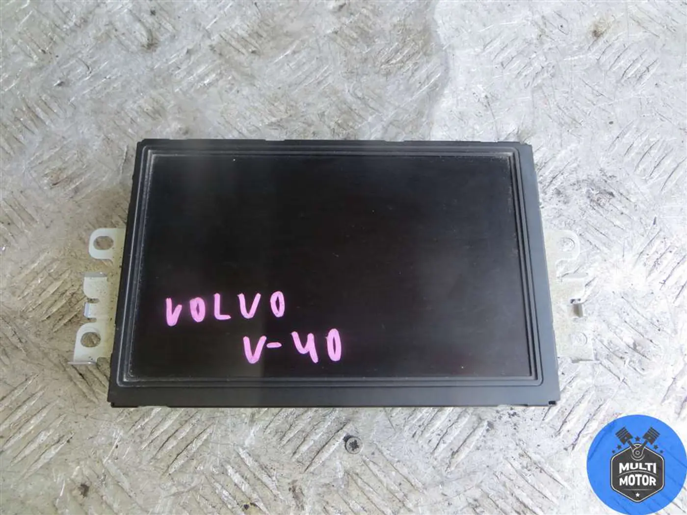 Дисплей к Volvo V40 2016