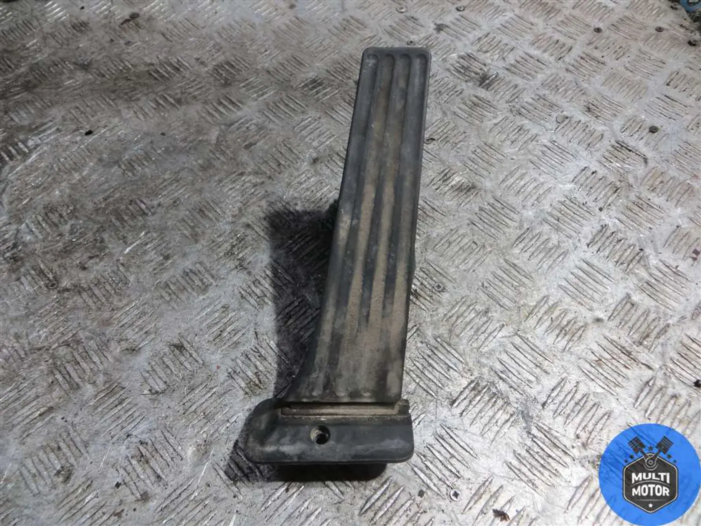 Педаль газа к BMW X3 2011