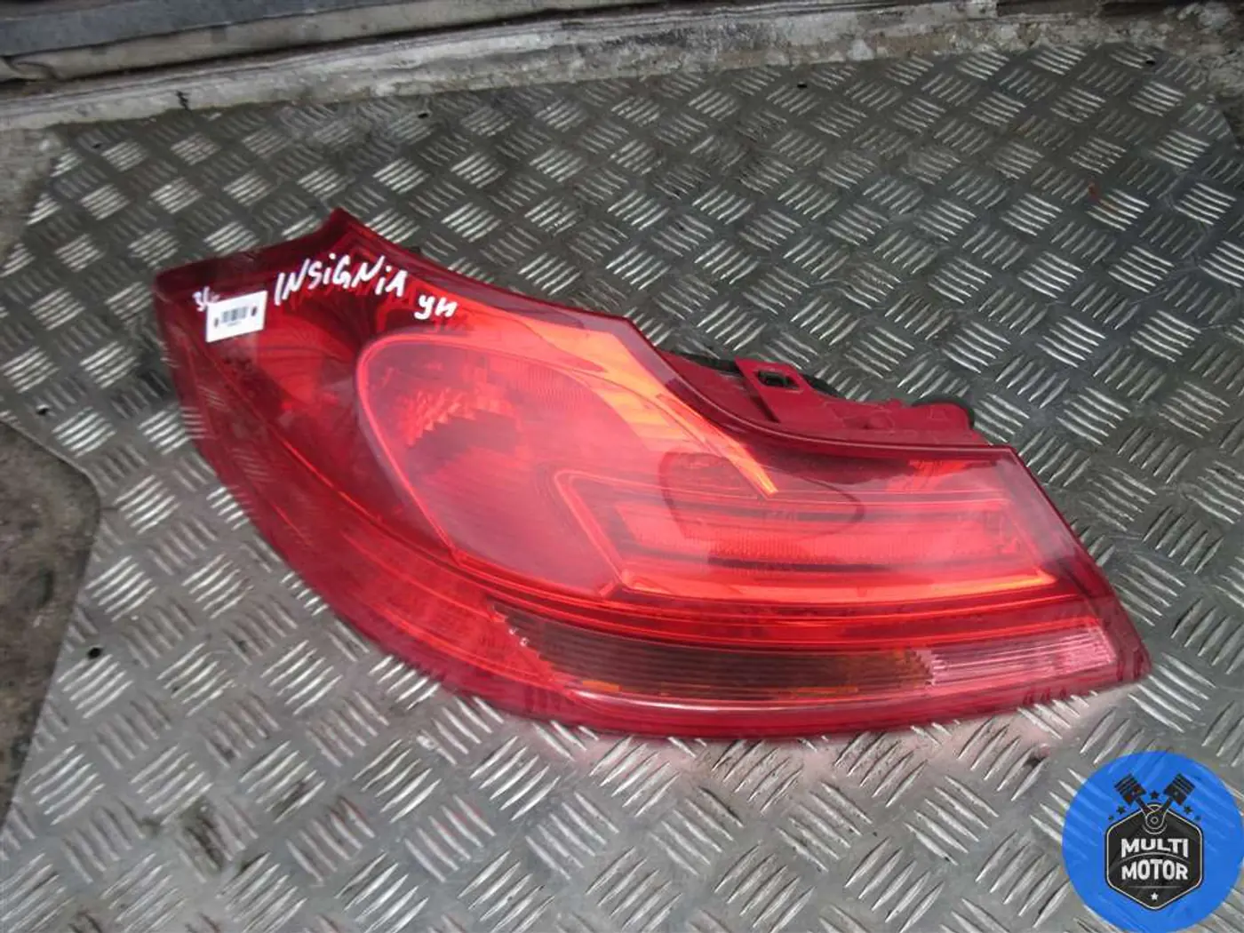 Фонарь крышки багажника левый к Opel Insignia 2009