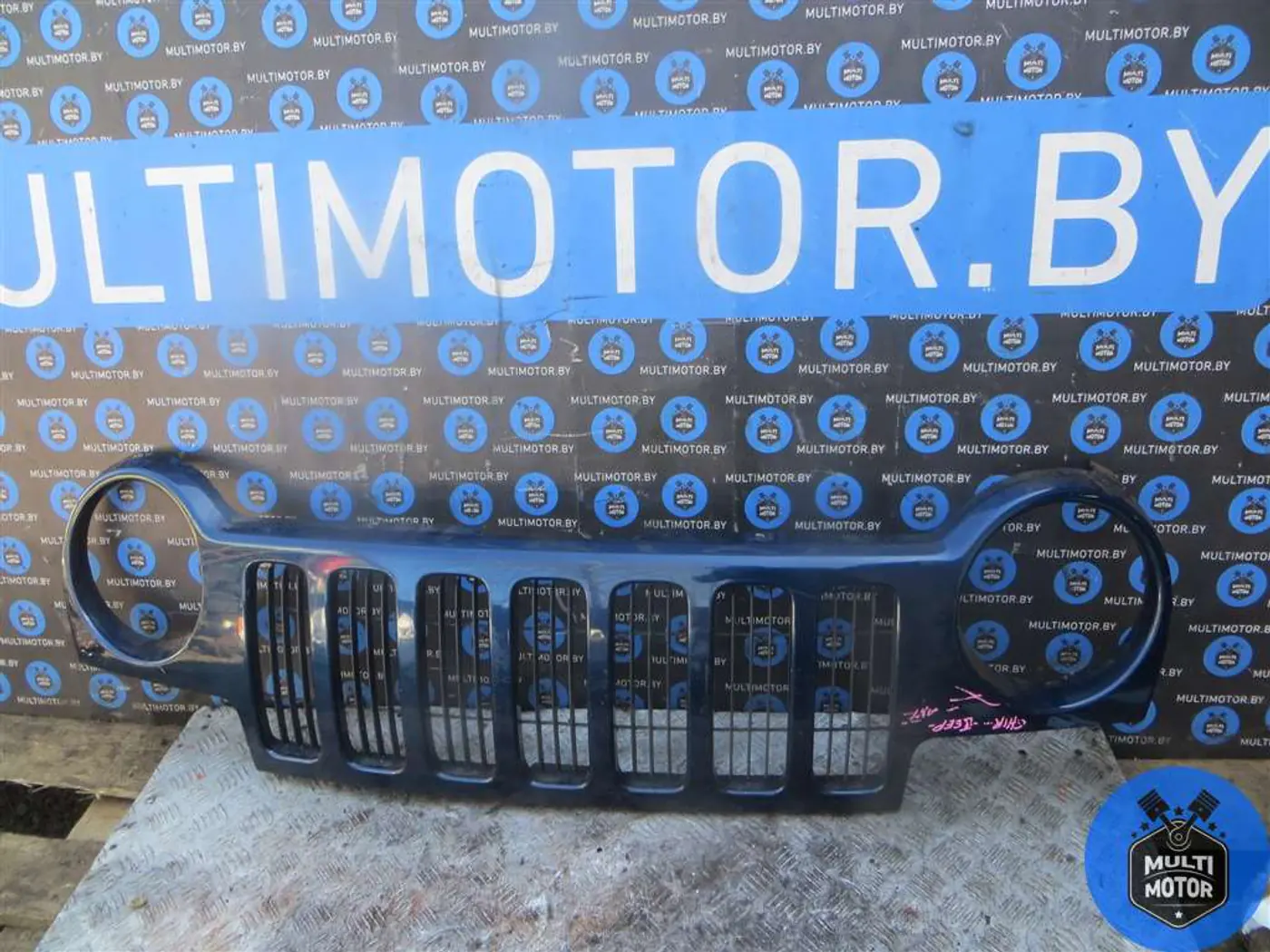 Решетка радиатора к Jeep Cherokee 2005