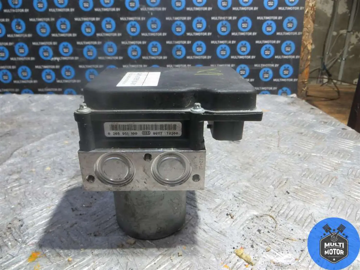 Блок ABS к BMW X1 2011