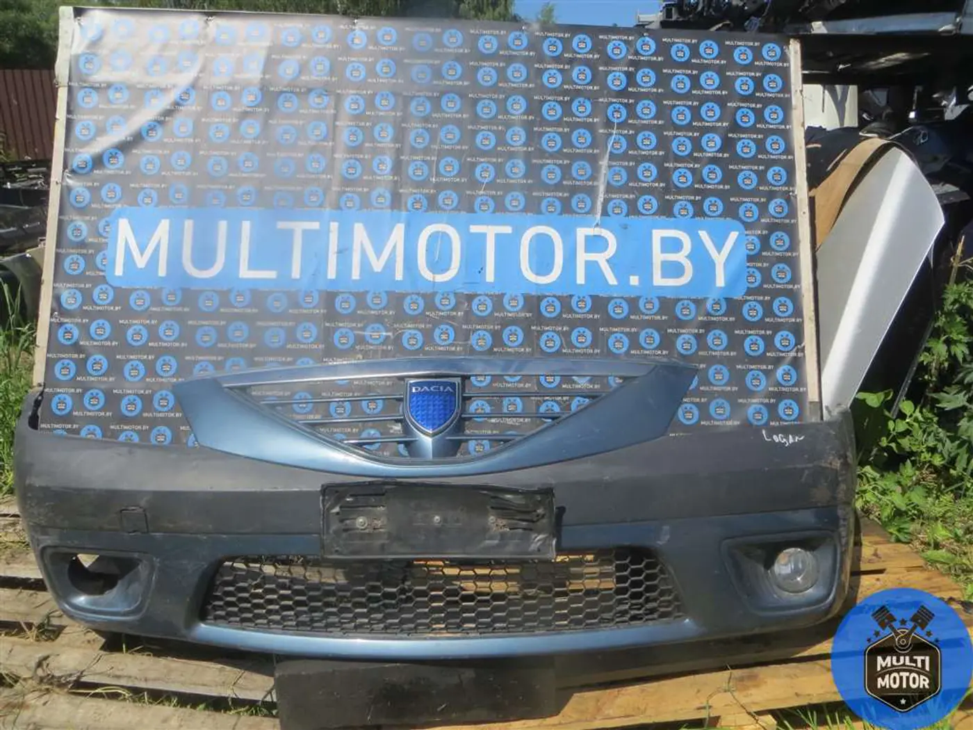 Бампер передний к Renault Logan 2009