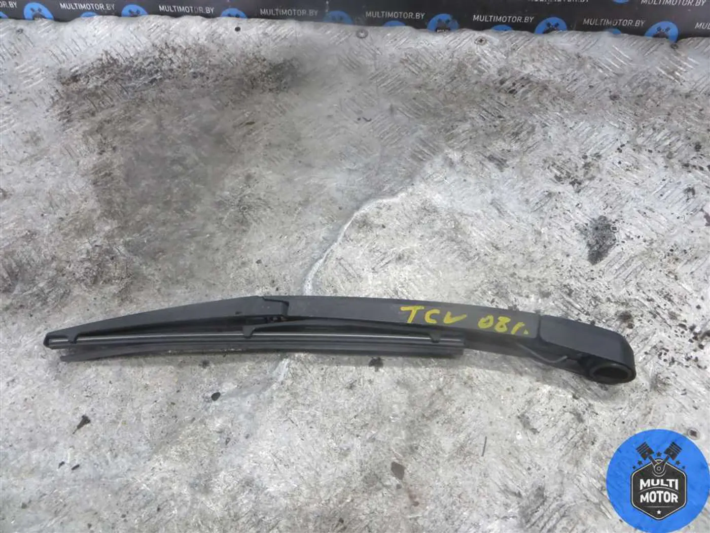 Щеткодержатель задний к Toyota Corolla Verso 2008
