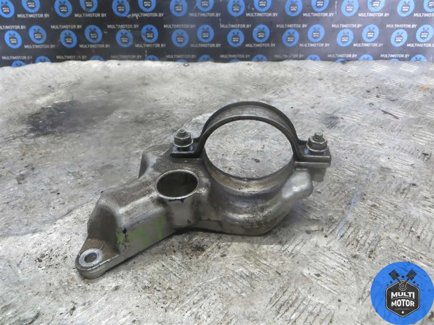 Кронштейн полуоси к Ford B-MAX 2015