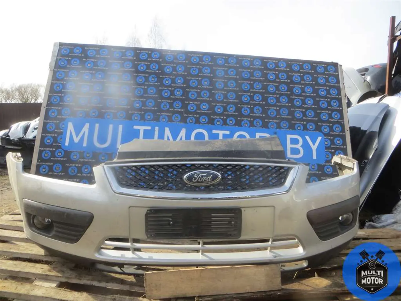 Бампер передний к Ford Focus 2006