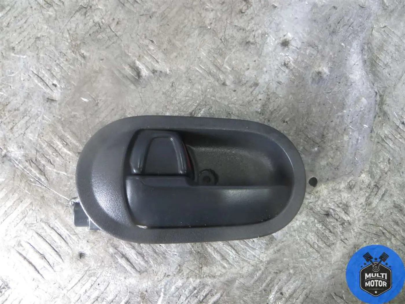 Ручка внутренняя передняя левая к Mitsubishi Colt 2006