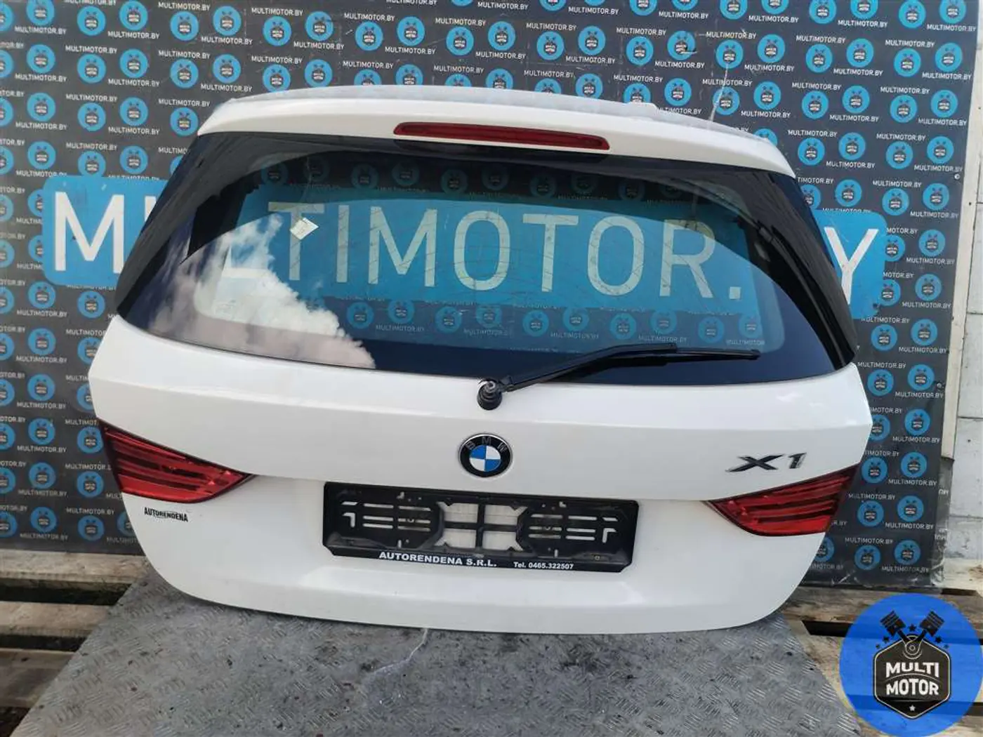 Щеткодержатель задний к BMW X1 2010