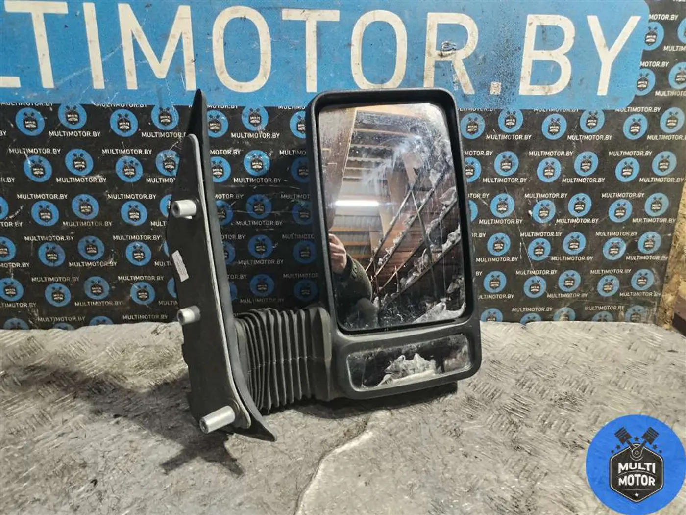 Зеркало наружное правое к Iveco  2003