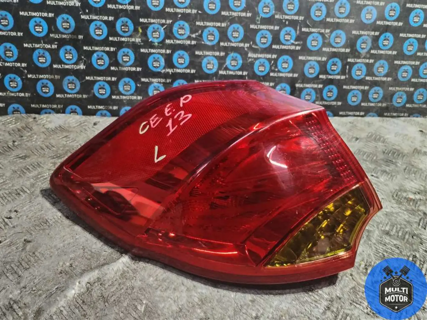 Фонарь задний левый к Kia Ceed 2014
