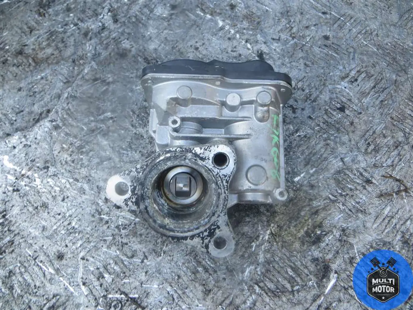 Клапан EGR к Nissan Note 2016