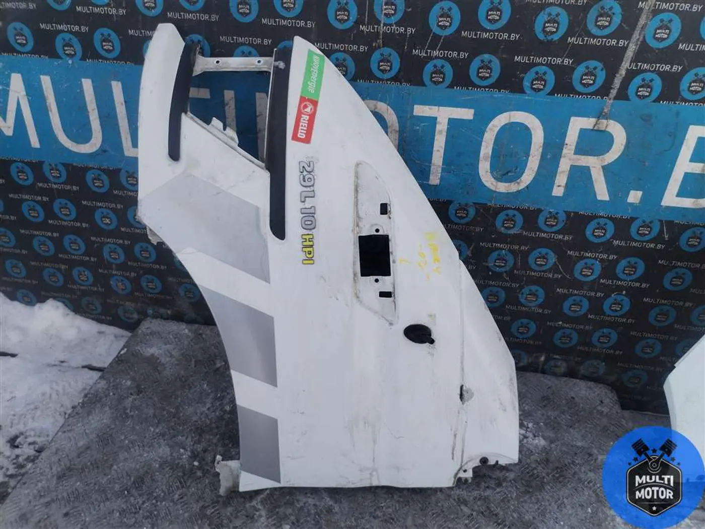 Крыло переднее левое к Iveco  2003