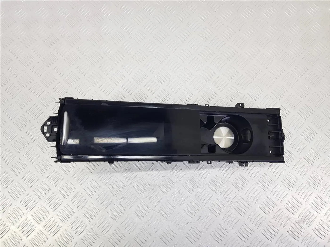 Подстаканник к Land Rover Range Rover Sport 2022