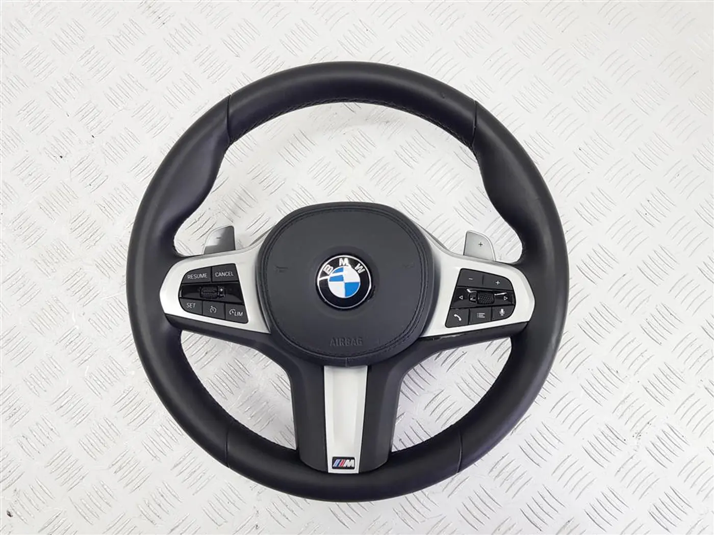 Руль к BMW X3 2022