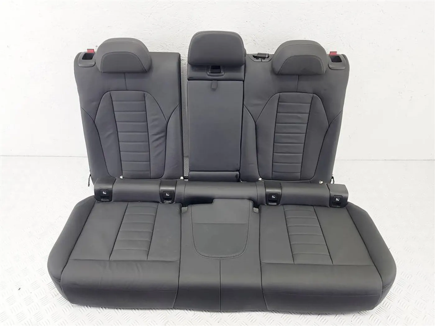 Сиденье заднее к BMW X3 2022