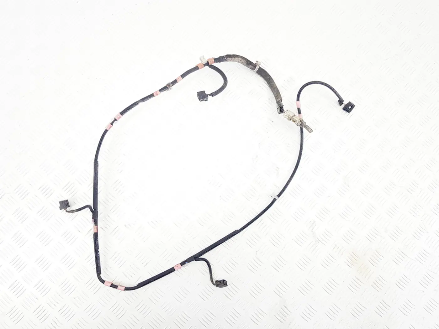 Проводка бампера заднего к Toyota RAV 4 2020