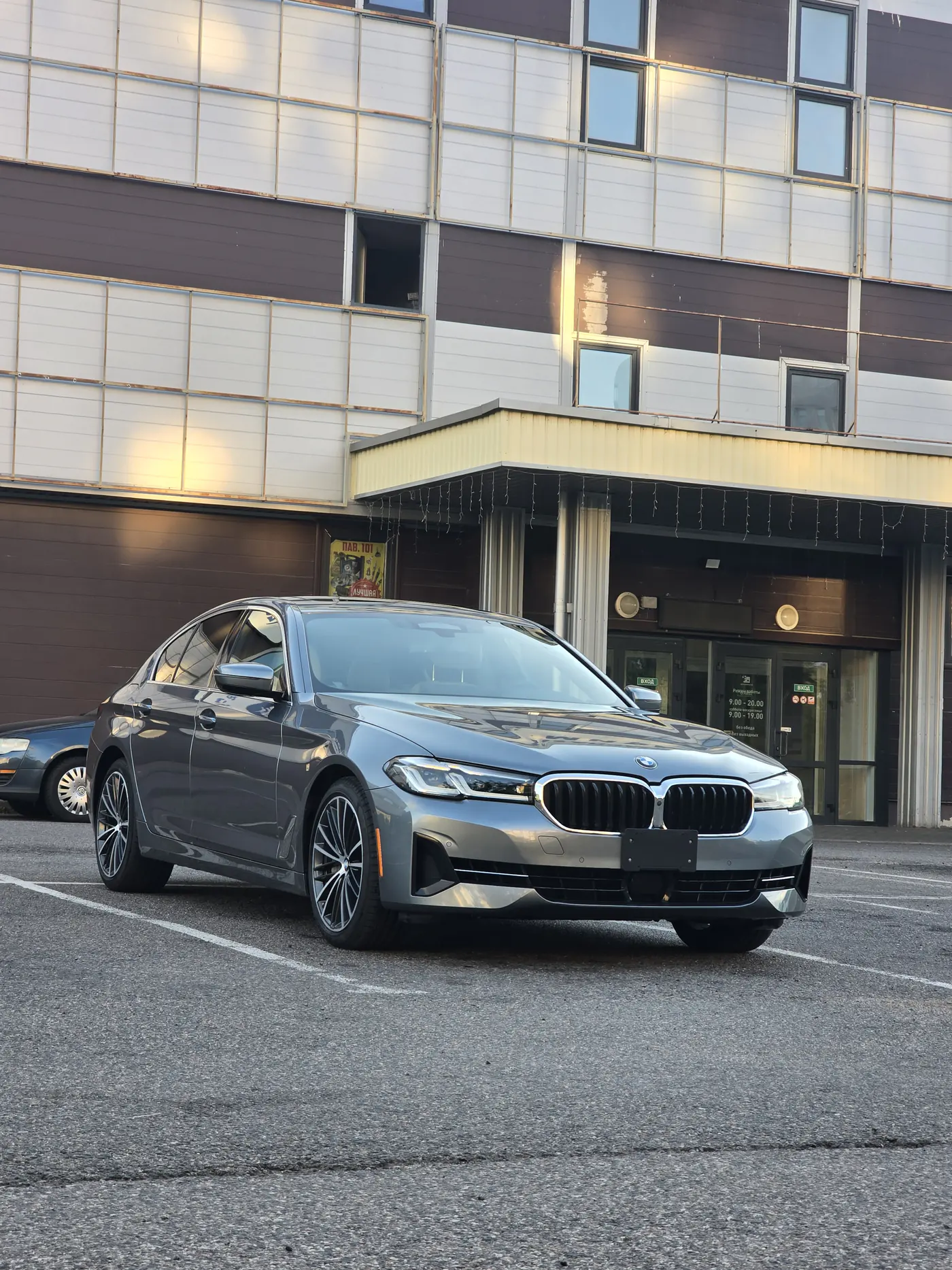 BMW 5 series VII (G30/G31), 2020
