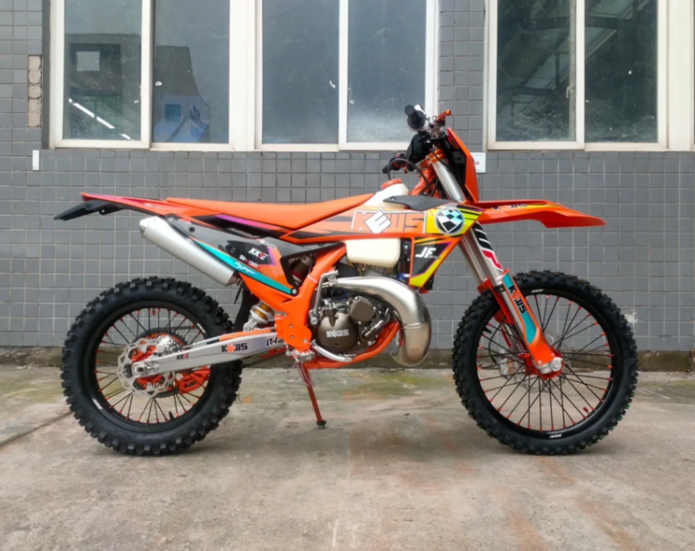 Kews K23MT250, 2026