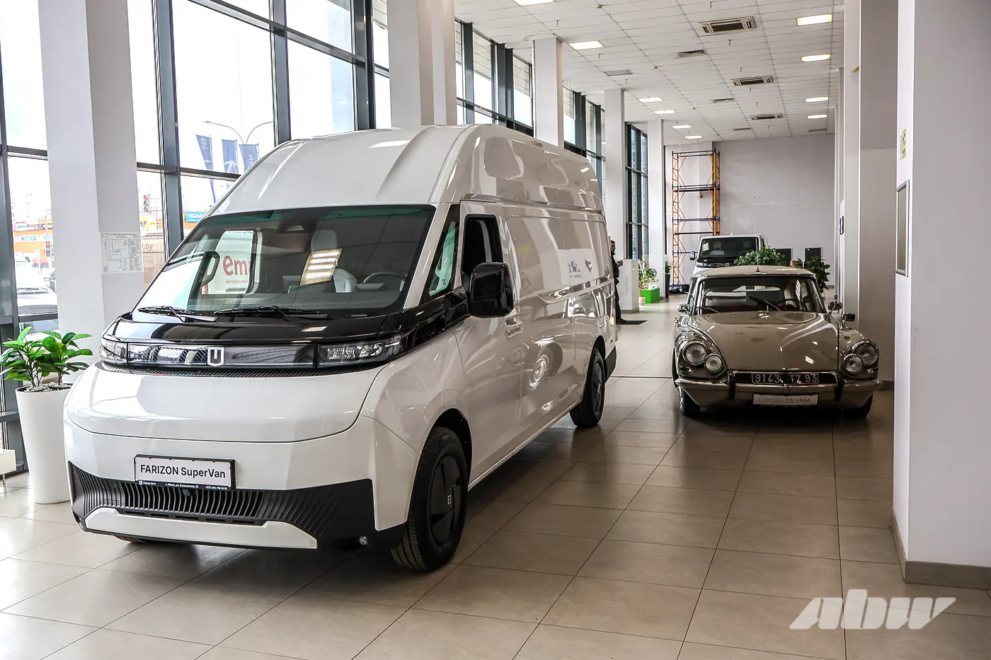 Собран в Беларуси: чем отличается локализованный Farizon SuperVan от китайского