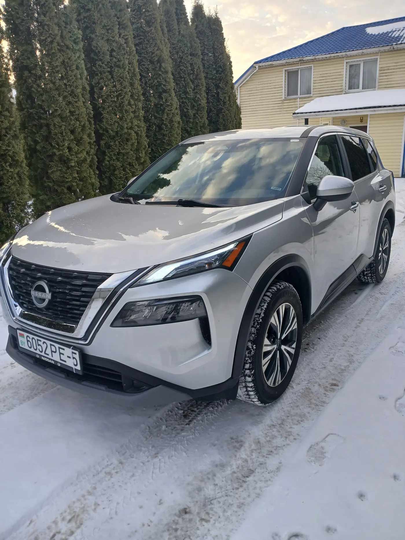 Nissan Rogue III, 2023