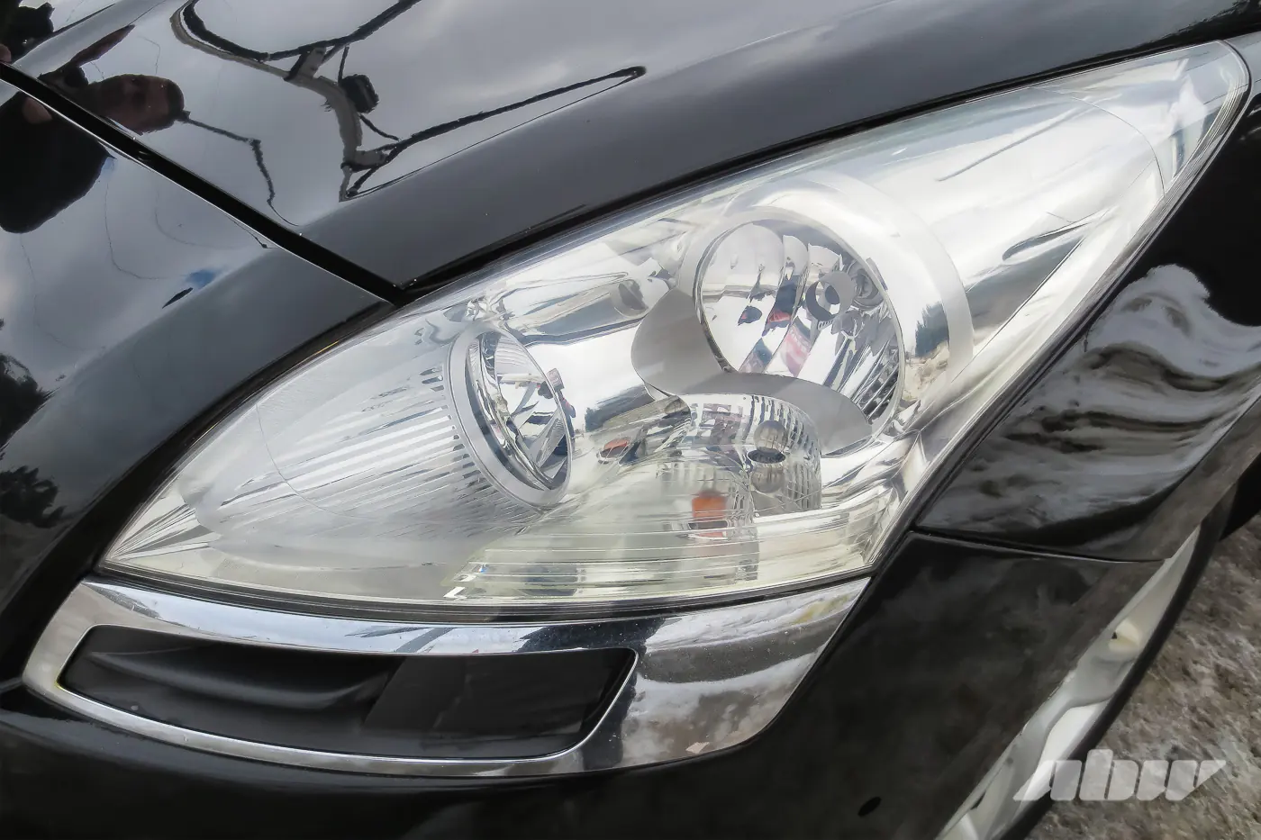 Peugeot_5008_фара