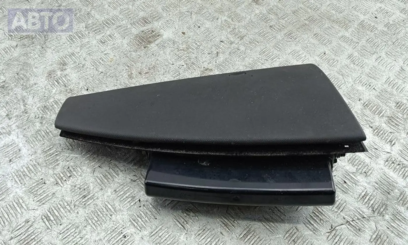 Бардачок к Ford Galaxy 2003