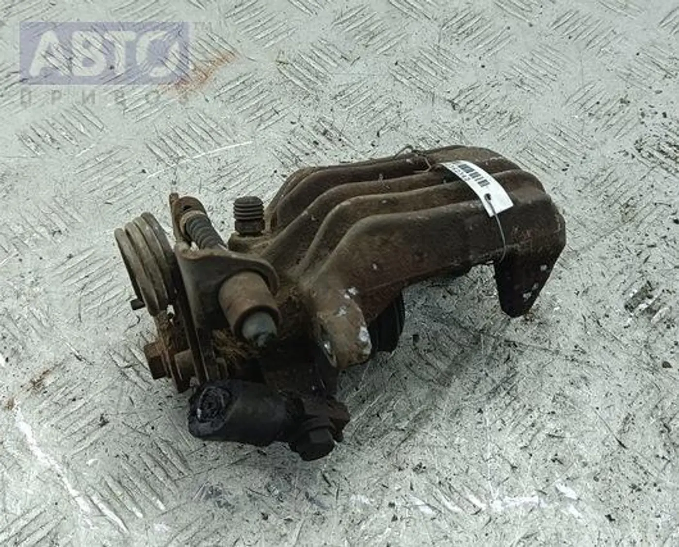 Суппорт к Audi A6 allroad 2000