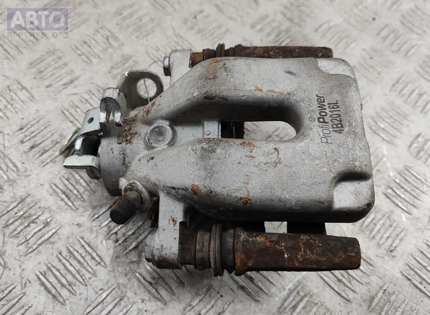 Суппорт к Peugeot 307 2005
