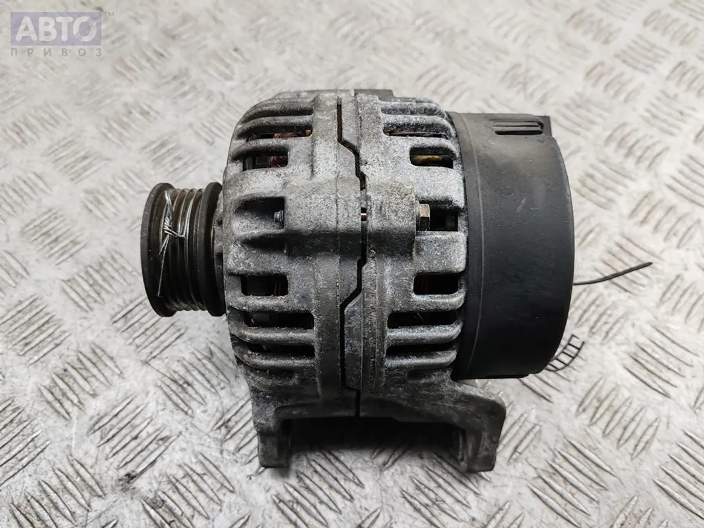 Генератор к Audi A4 1997