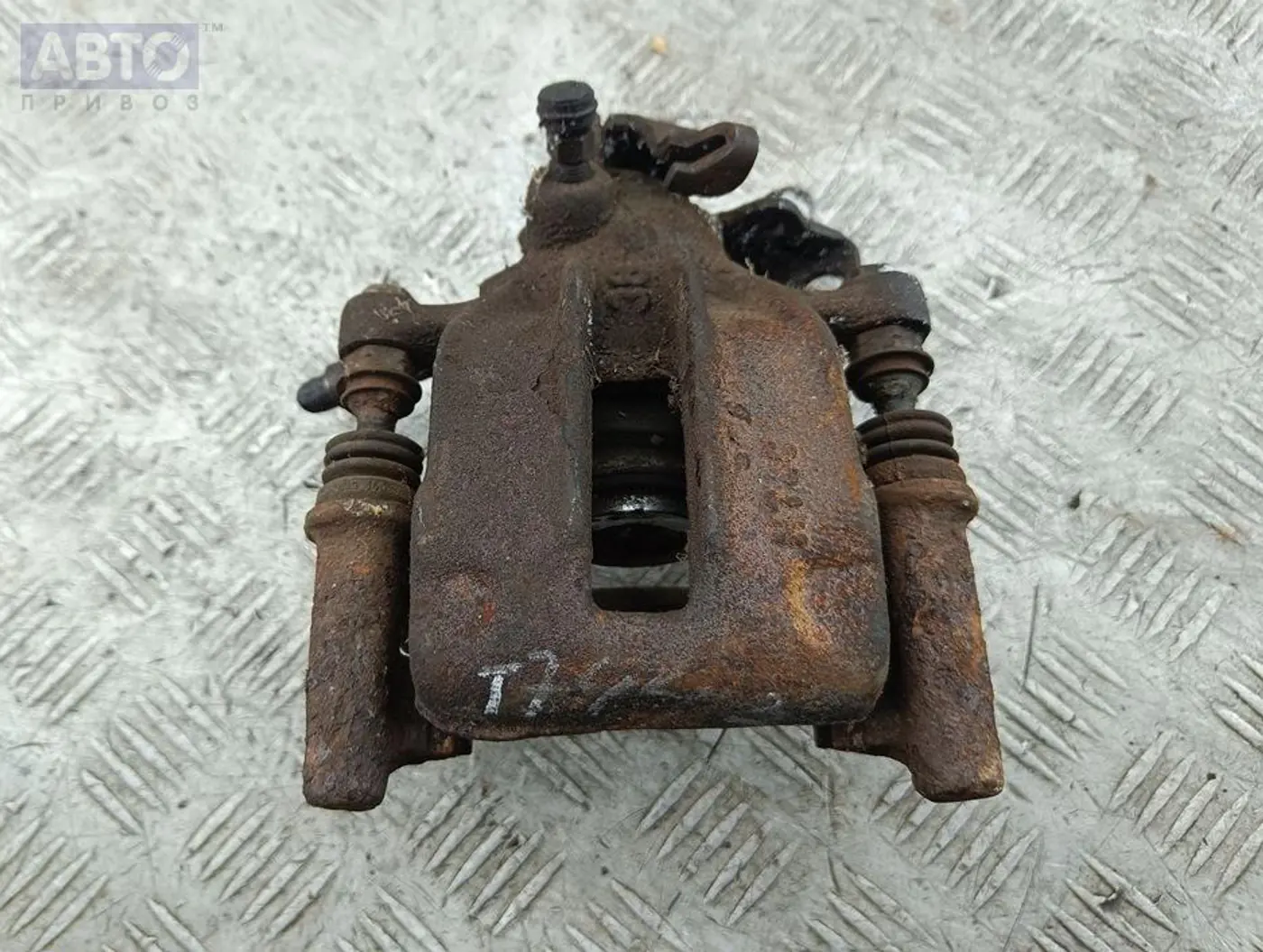 Суппорт к SEAT Alhambra 2001