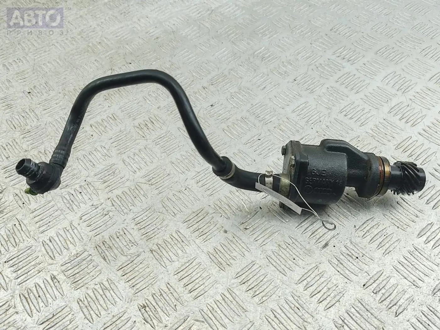 Вакуумный насос к Volkswagen Passat 1999