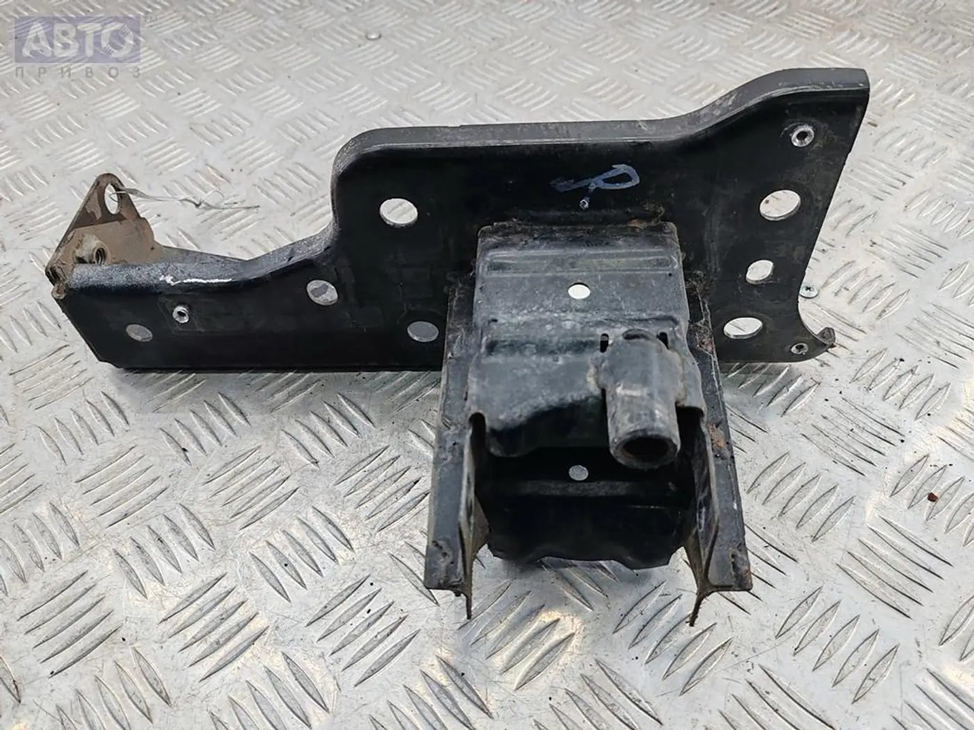 Динамик к Opel Corsa 2007