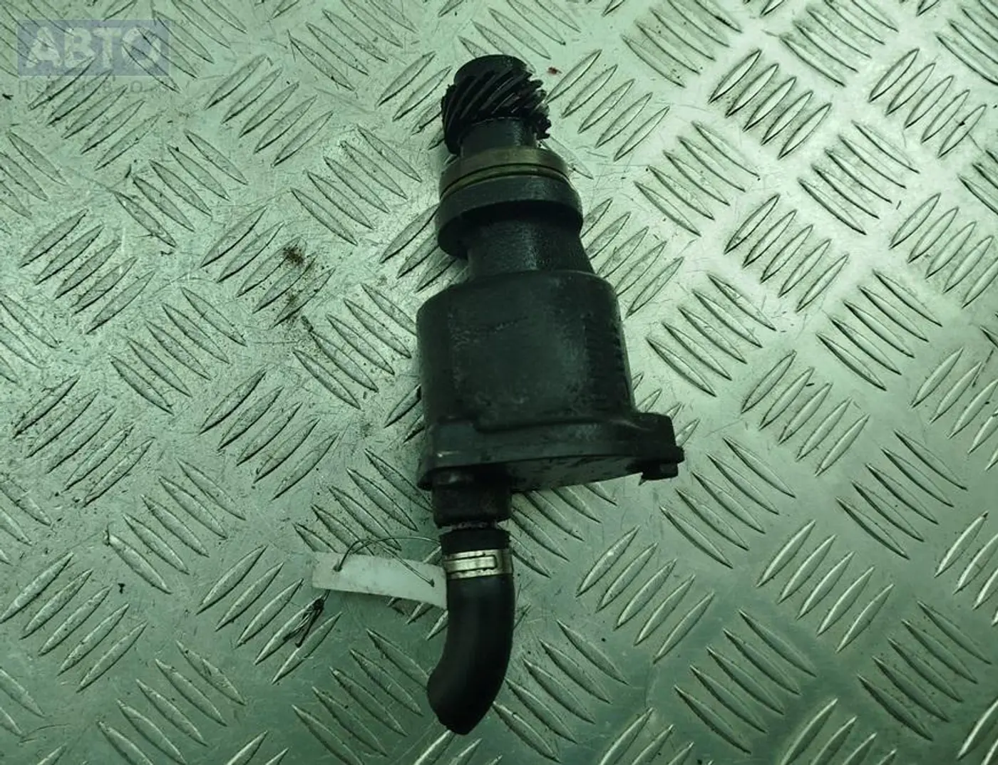 Вакуумный насос к Volkswagen Passat 1997
