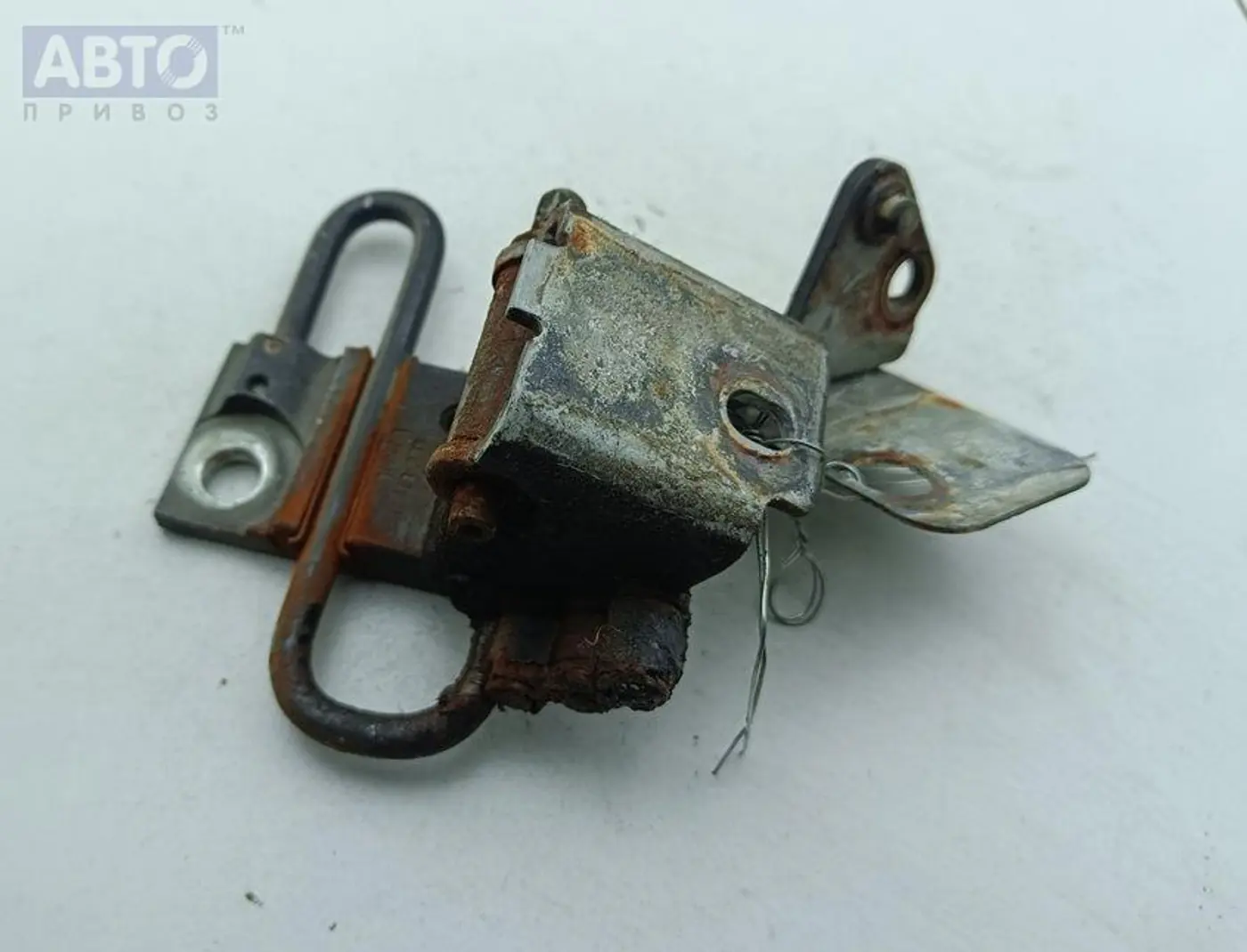 Петли к SEAT Leon 2003