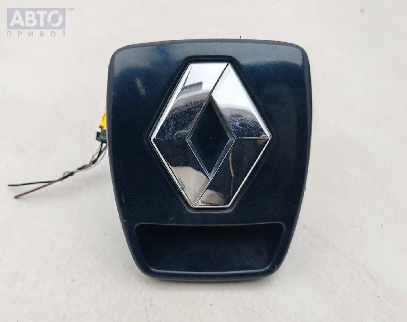Кнопка  к Renault Laguna 2004