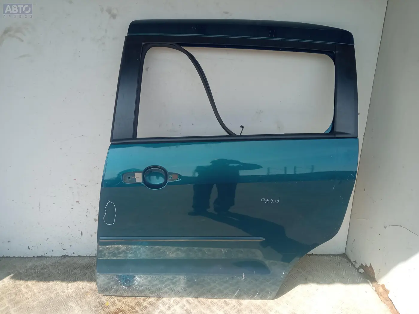 Дверь сдвижная к Mazda 5 2005