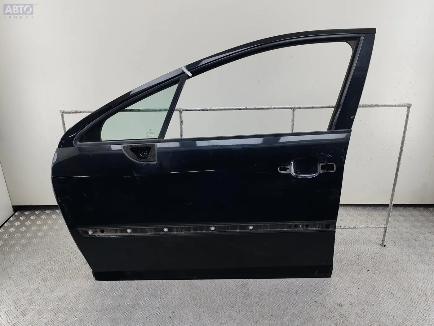 Фара левая к Peugeot 407 2005
